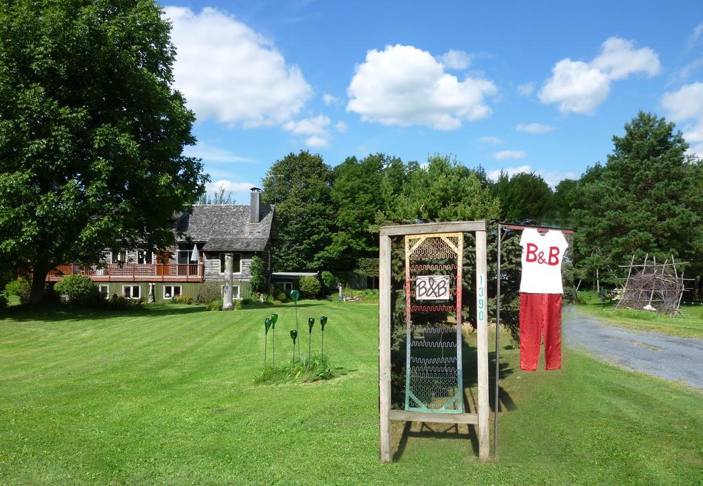B&B Pinorama Sutton Exteriér fotografie